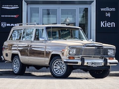 Jeep Wagoneer - 5.9 V8 Limited Wagon