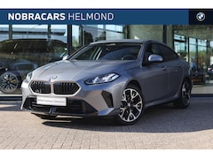 BMW 2-serie Gran Coupé - 220 M Sport Automaat / Sportstoelen / Achteruitrijcamera / PDC / Stoelverwarming