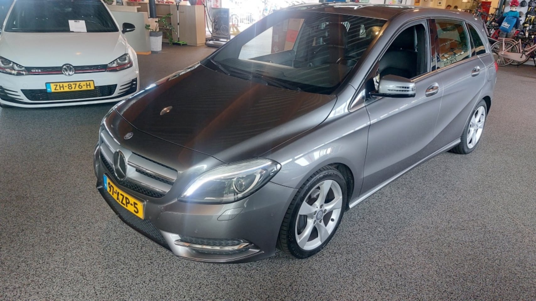 Mercedes-Benz B-klasse - B 180 122PK 7G-DCT - AutoWereld.nl