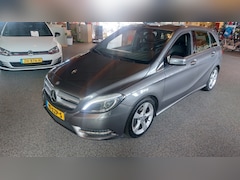 Mercedes-Benz B-klasse - B 180 122PK 7G-DCT