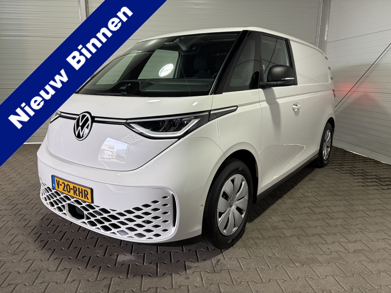 Volkswagen ID. Buzz Cargo - 77 kWh | 3-Zits | Android | Apple Carplay | Navi | Achteruitrijcamera | Cruise Control | T - AutoWereld.nl