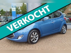 Hyundai ix20 - 1.6i Go | Trekhaak | Cruise | Camera | Navigatie | Stuur-stoel verwarming