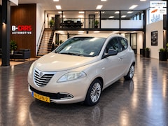 Lancia Y(psilon) - Ypsilon 0.9 TwinAir Silver Plus 5DRS|Airco