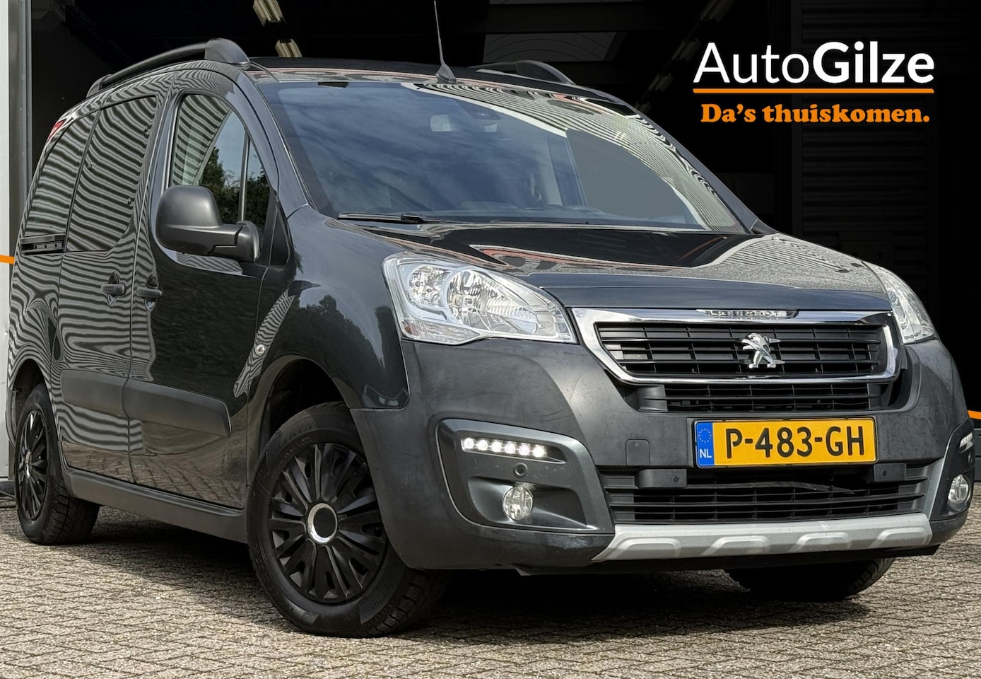 Peugeot Partner Tepee - 1.2 PureTech Allure l Airco l Navi l Cruise l Camera l - AutoWereld.nl