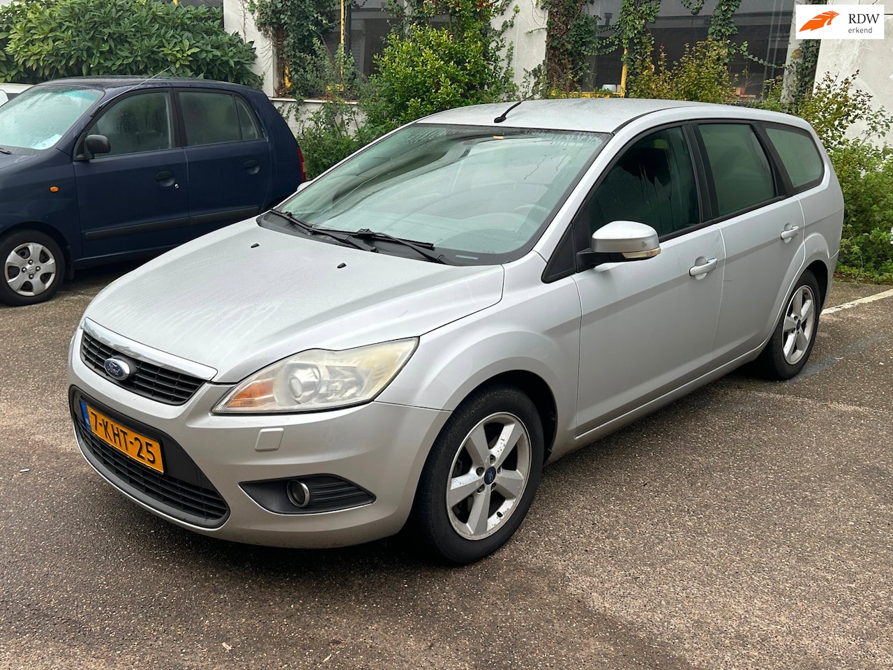 Ford Focus Wagon - 2.0 TDCI Ghia/ Cruise Control/ Trekhaak - AutoWereld.nl