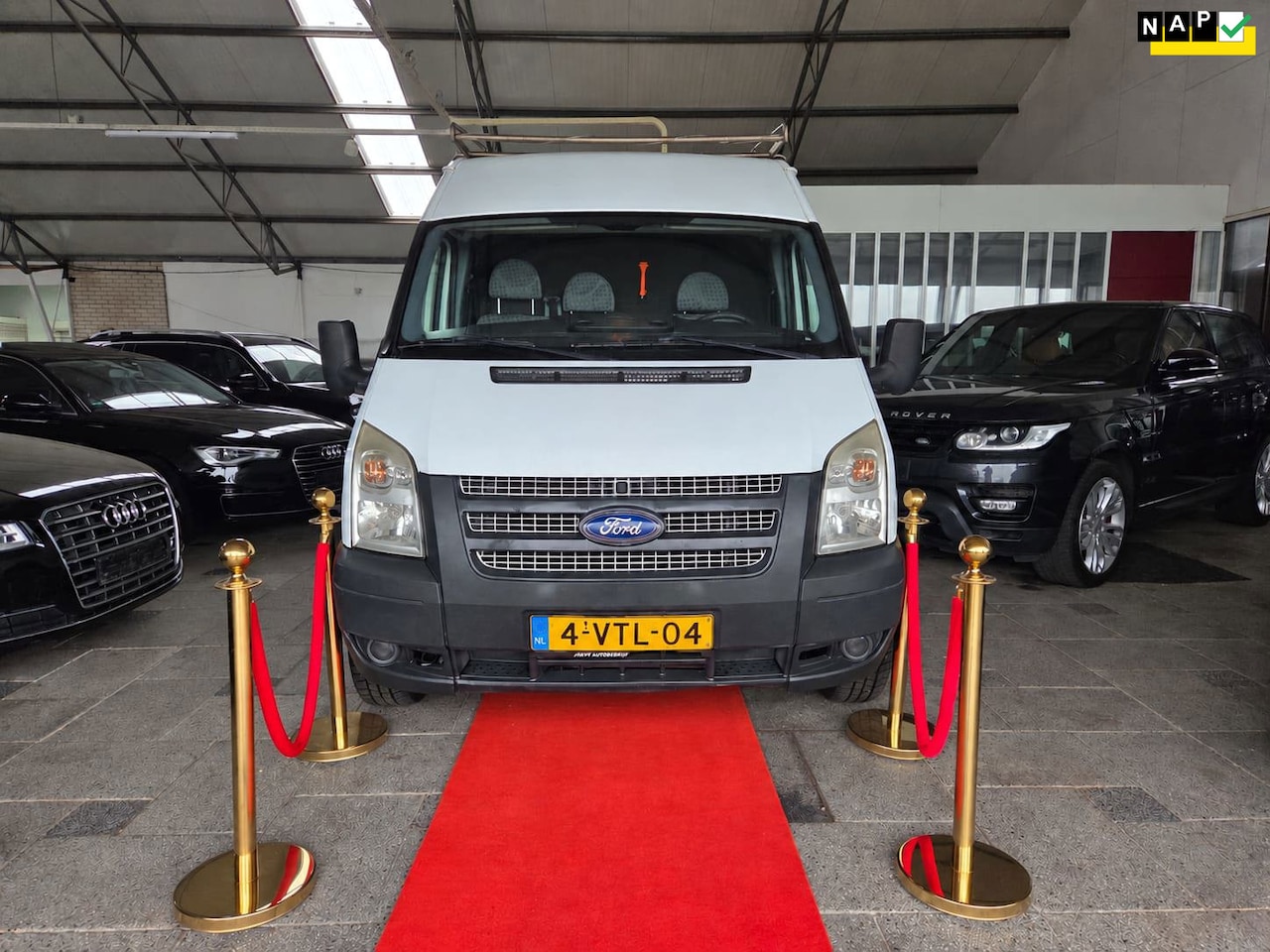Ford Transit - XL met Imperiaal + Ladder! - AutoWereld.nl