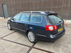Volkswagen Passat Variant - 3.2 V6 Highline 4M