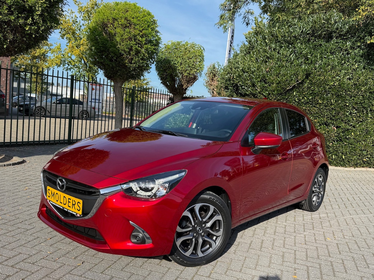 Mazda 2 - 1.5 Skyactiv, Clima, Cruise Control, Navigatie, Achteruitrijcamera, Parkeersensoren, Stoel - AutoWereld.nl