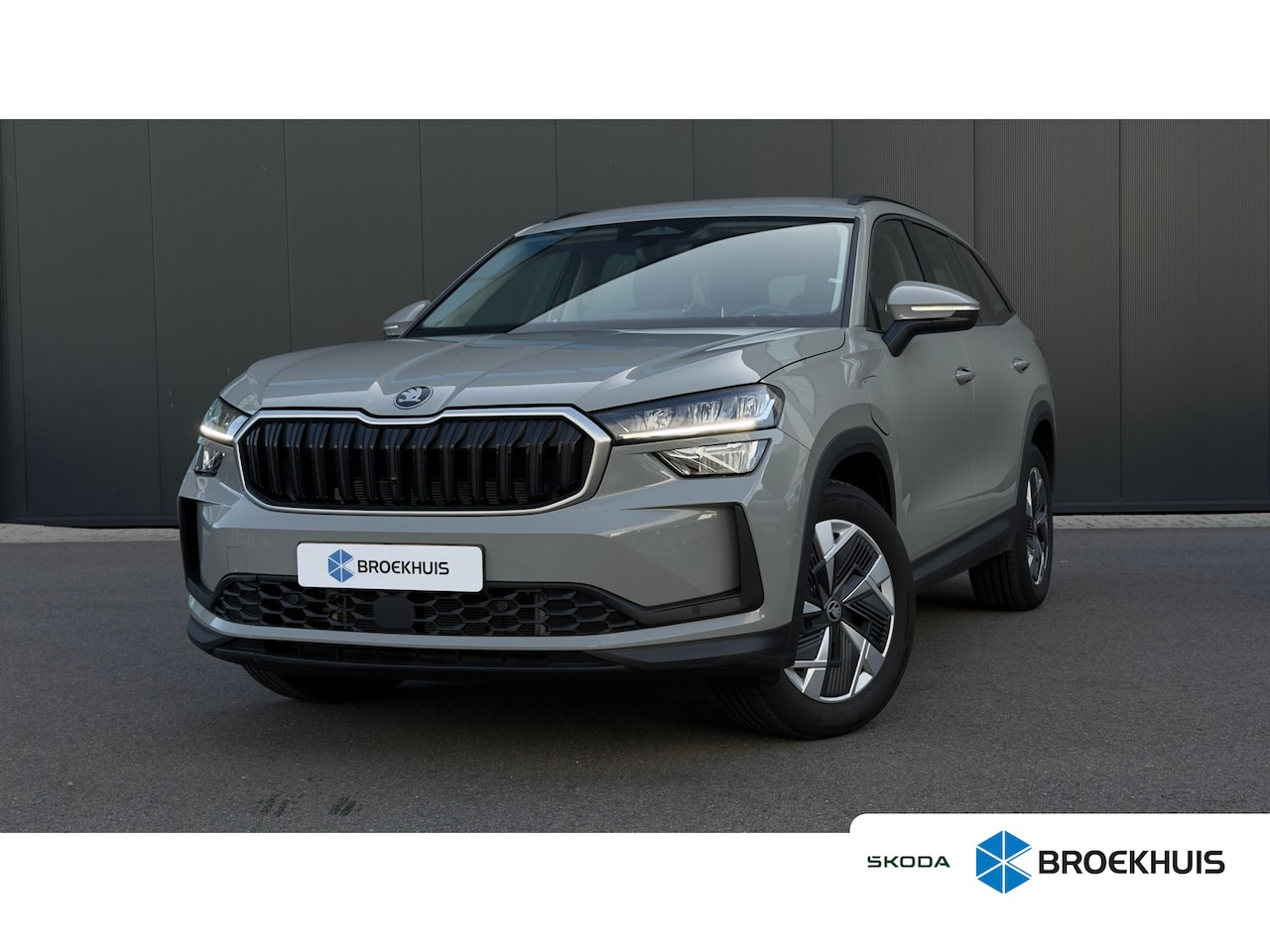 Skoda Kodiaq - 204pk 1.5 TSI PHEV Business Edition | SOH 100% | Achteruitrijcamera | Adaptive Cruise | Ca - AutoWereld.nl