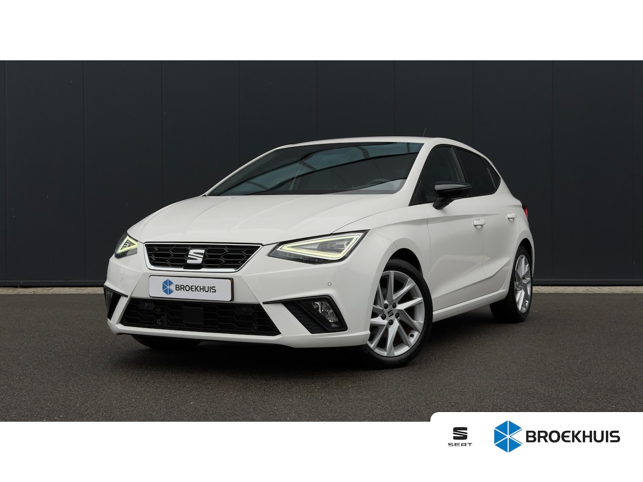 SEAT Ibiza - 1.5 TSI 150pk FR | Carplay | LED | Cruise Control | Parkeerhulp V+A | 17" | - AutoWereld.nl