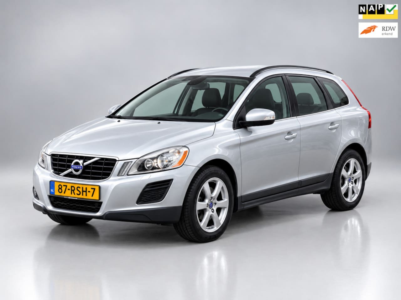 Volvo XC60 - 2.0 T5 Kinetic 2.0 T5 Kinetic - AutoWereld.nl