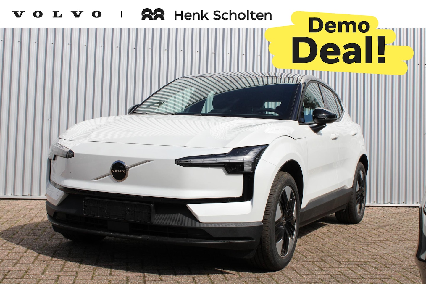 Volvo EX30 - Single Motor Plus 51 kWh| Google navigatie | Stoelverwarming | Stuurwiel verwarming | Elek - AutoWereld.nl