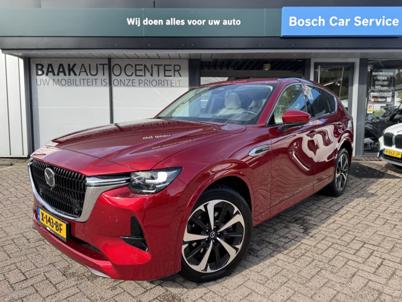 Mazda CX-60 - 2.5 PHEV Takumi | CS & DA Pack | Panoramadak - AutoWereld.nl