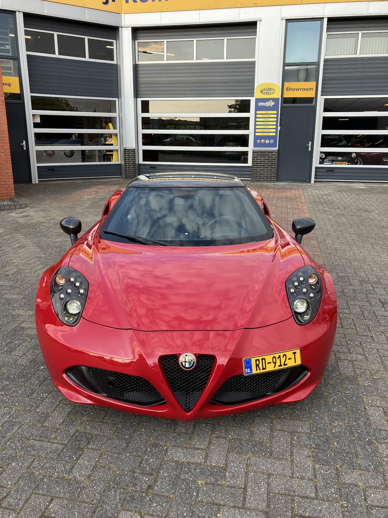 Alfa Romeo 4C - 1750TBI TCT | CPZ Editie nr. 4 / 20 | Carbon dak | Zeer exclusief voor de echte liefhebber