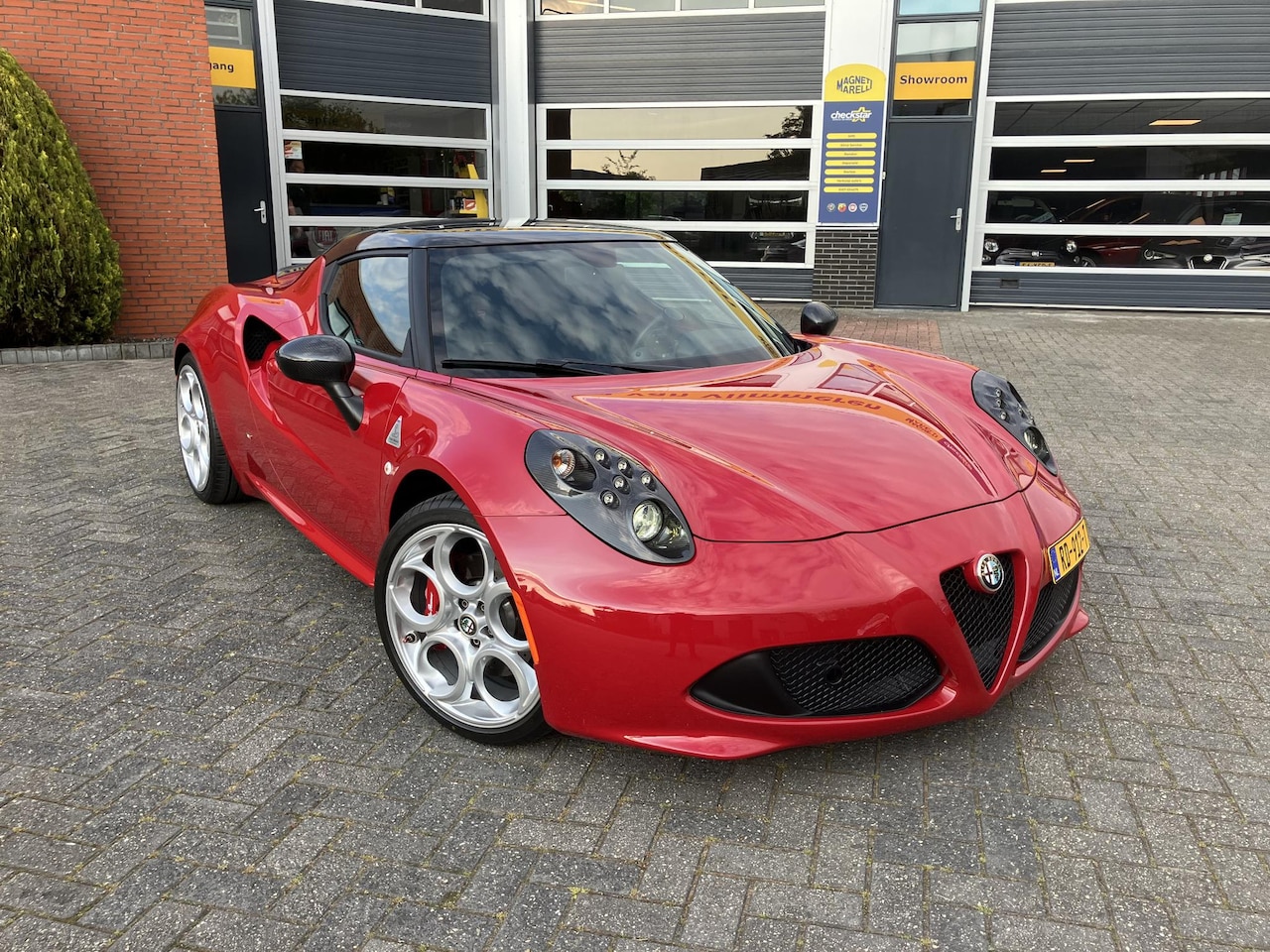Alfa Romeo 4C - 1750TBI TCT | CPZ Editie nr. 4 / 20 | Carbon dak | Zeer exclusief voor de echte liefhebber