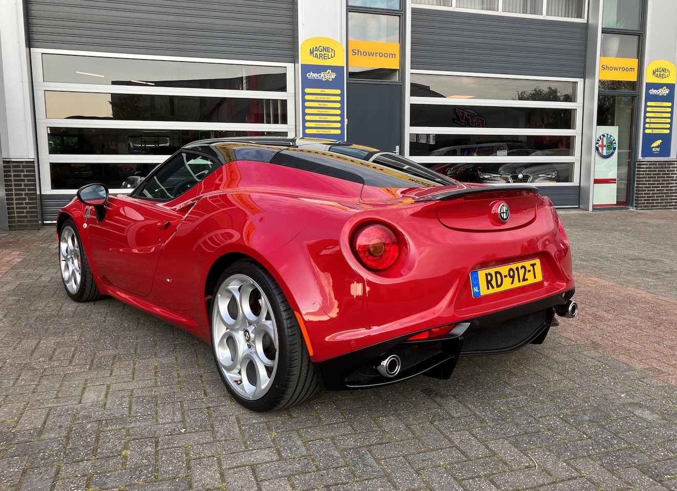 Alfa Romeo 4C - 1750TBI TCT | CPZ Editie nr. 4 / 20 | Carbon dak | Zeer exclusief voor de echte liefhebber