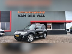 Mitsubishi Pajero - 3.2 DI-D Instyle High Roof VAN/GRIJSKENTEKEN
