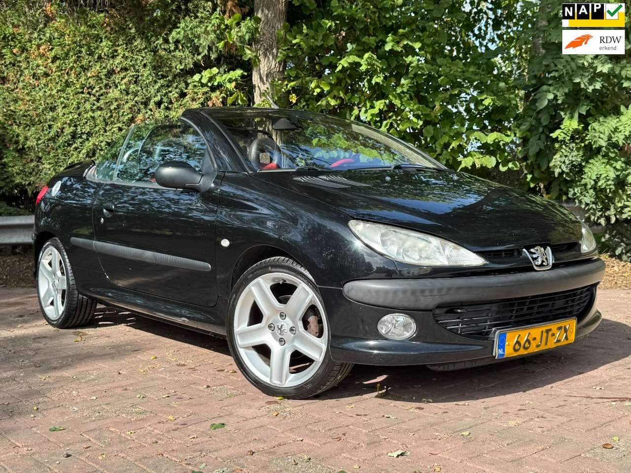 Peugeot 206 CC - 2.0-16V Cabriolet Leder - AutoWereld.nl