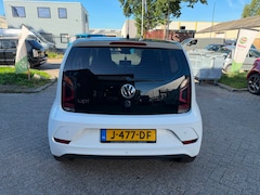 Volkswagen Up! - 1.0 BMT move up Aflever beurt, Navi Nw Apk