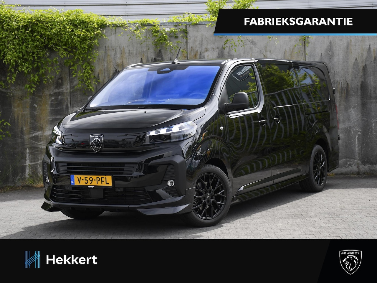 Peugeot e-Expert - STX Edition L3H1 75 kWh 136pk Automaat SPOILERKIT | LEDER | 18''LM | PDC + CAM. | STANDKAC - AutoWereld.nl