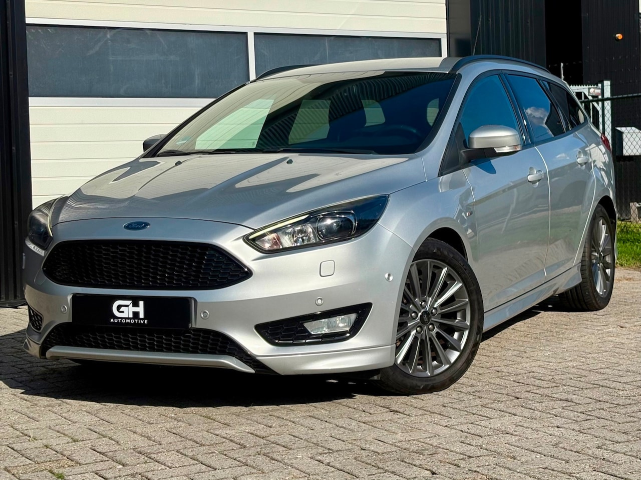 Ford Focus Wagon - 1.0 ST-Line 1.0 ST-Line - AutoWereld.nl