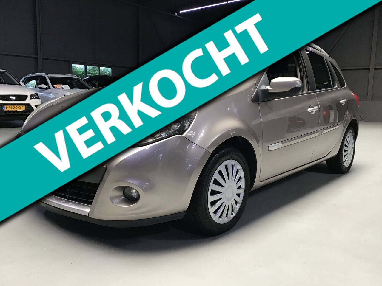 Renault Clio Estate - 1.2-16V Sélection Business I Airco Koud I Kleine Beurt I APK 11-2027 I Isofix I Dakrails I - AutoWereld.nl