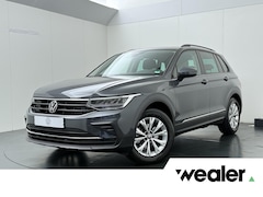 Volkswagen Tiguan - 1.5 TSI Life | 150 PK | Automaat | Adaptive Cruise Control | Achteruitrijcamera | Climate