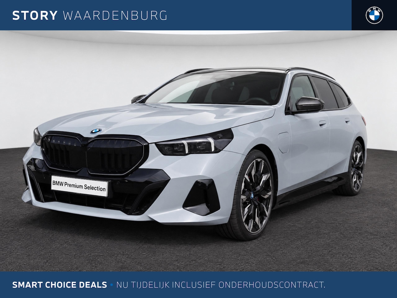 BMW 5-serie Touring - 530e M Sport Automaat / Panoramadak / Trekhaak / Bowers & Wilkins / Adaptieve LED / Parkin - AutoWereld.nl