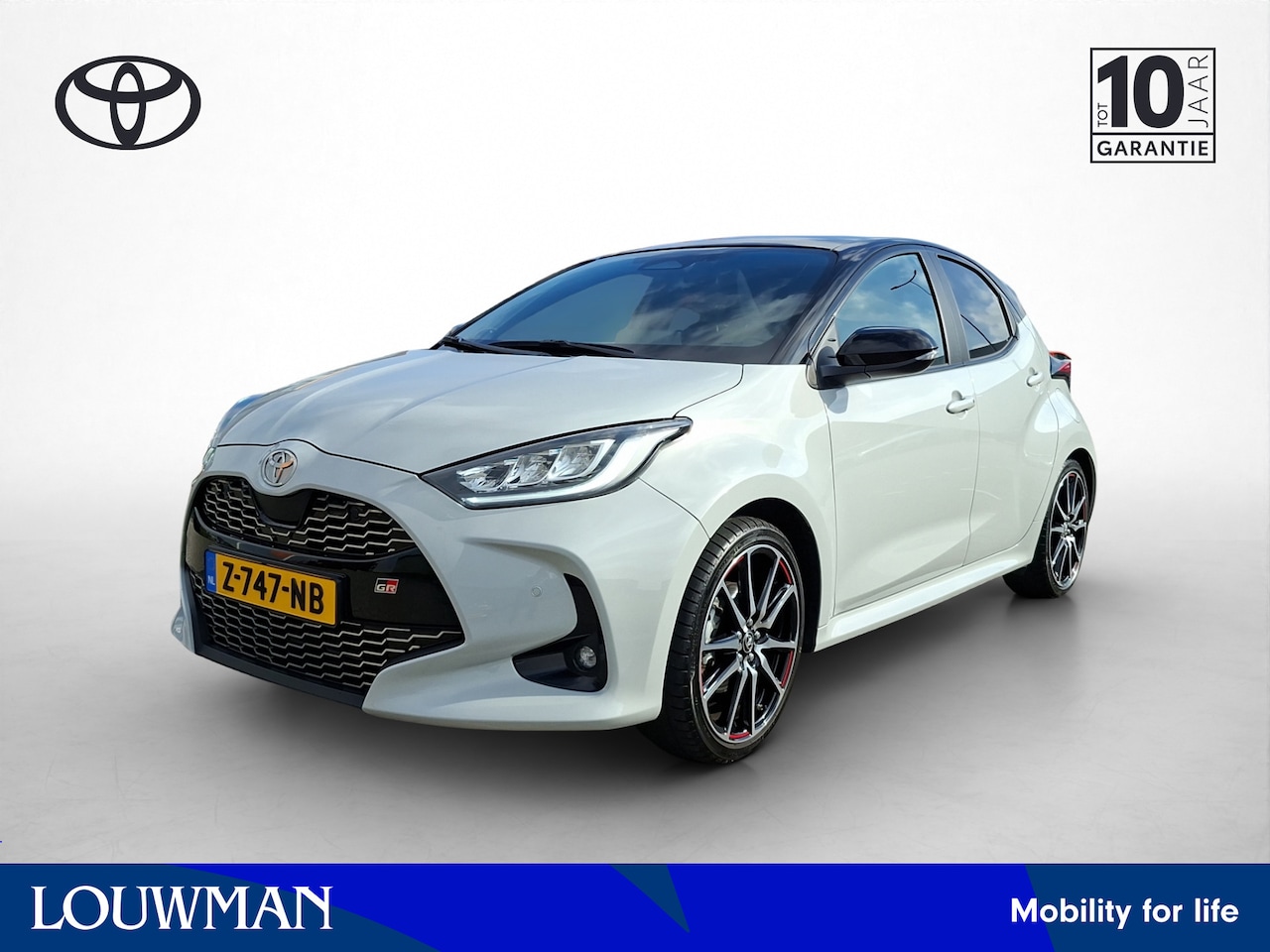 Toyota Yaris - 1.5 Hybrid 130 GR SPORT PLUS PACK | Dealer onderhouden | Panoramadak | JBL | Dodehoek dete - AutoWereld.nl