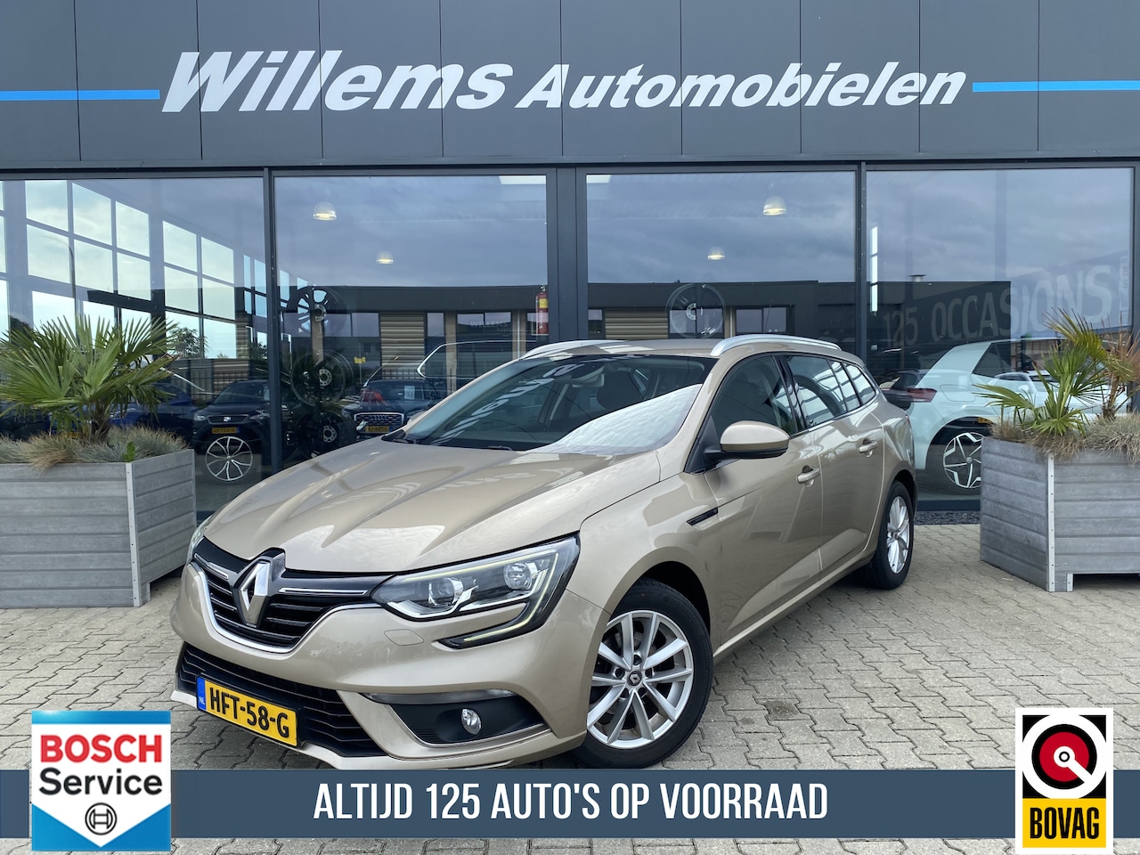 Renault Mégane Estate - 1.5 dCi Eco2 Limited Stoelverwarming, Cruise Control & Trekhaak - AutoWereld.nl