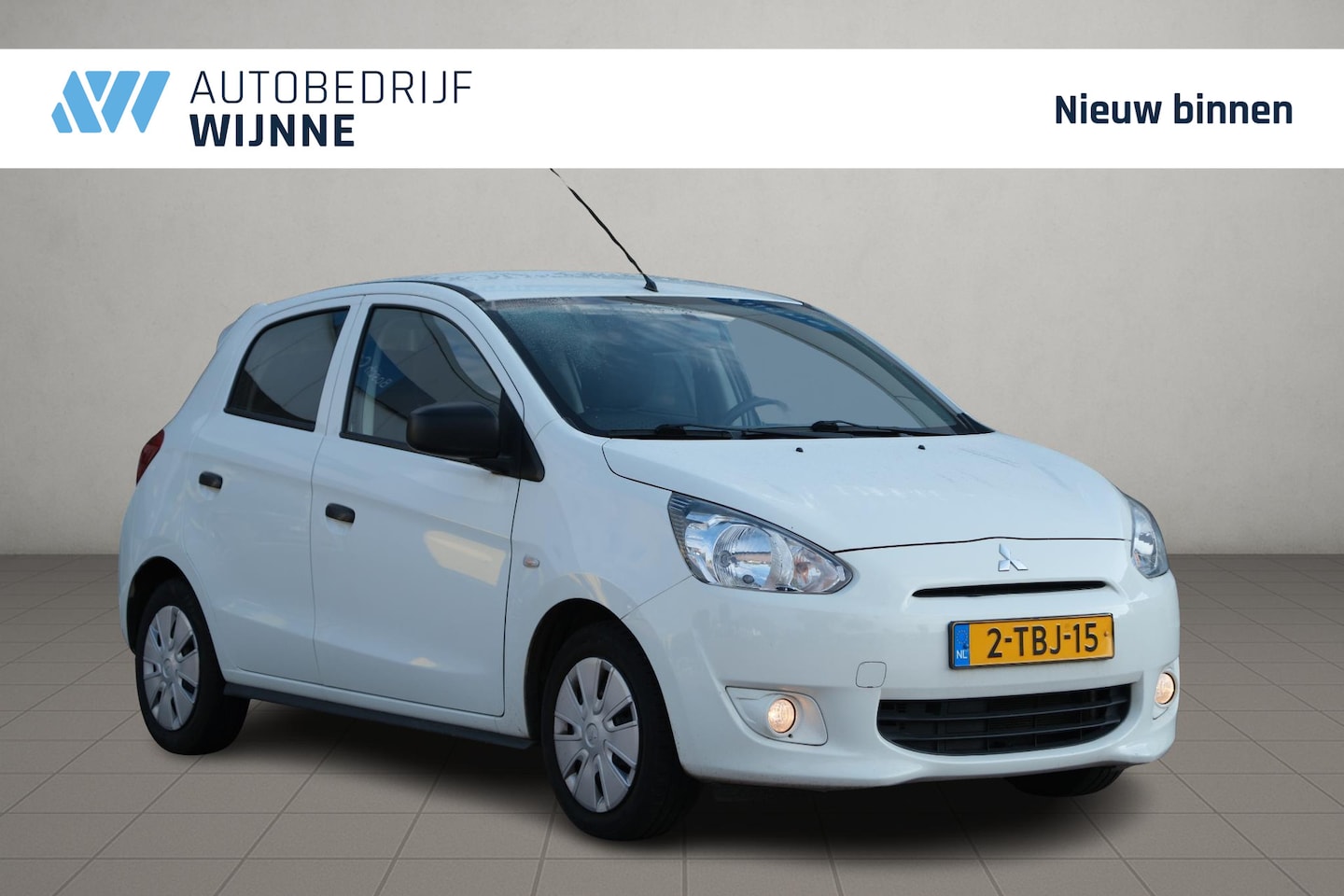 Mitsubishi Space Star - 1.0 70pk 5-drs. Inform | Airco | Elektr. ramen | Nwe APK - AutoWereld.nl