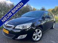 Opel Astra - 1.4 Turbo Edition