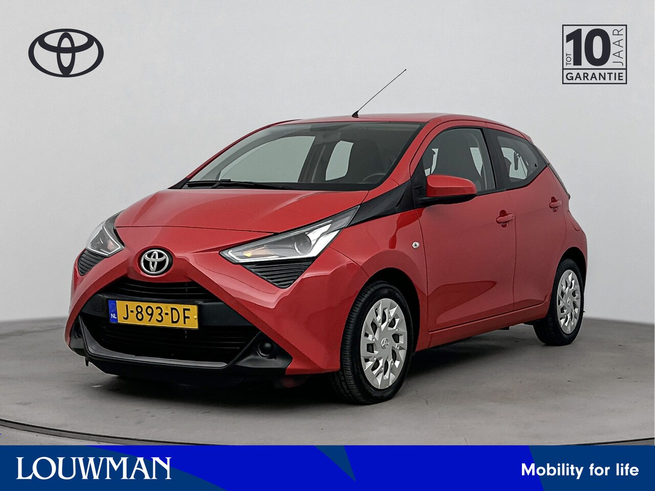 Toyota Aygo - 1.0 VVT-i x-play | Apple Carplay / Android Auto | Camera | Airco | - AutoWereld.nl