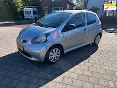 Toyota Aygo - 1.0-12V Airco 5 Drs goede APK inruilkoopje rijd goed