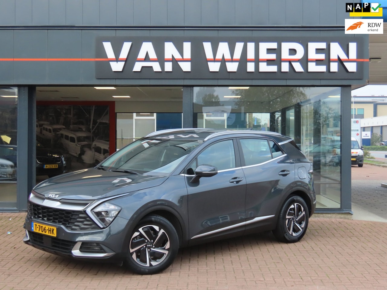 Kia Sportage - 1.6 T-GDi MHEV DynamicLine Trekhaak Camera Lage KM NAP - AutoWereld.nl