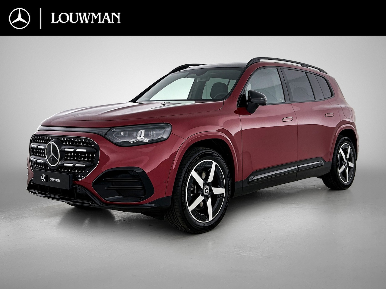 Mercedes-Benz GLB - 200 Business Solution AMG 7p. | Premium plus pakket | Nightpakket | Trekhaak | Vast panora - AutoWereld.nl