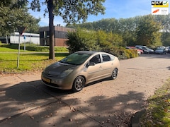 Toyota Prius - 1.5 VVT-i Comfort Clima.Navi
