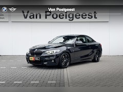 BMW 2-serie Coupé - 220i | draadloze telefoonlader | M Sport | Harman Kardon