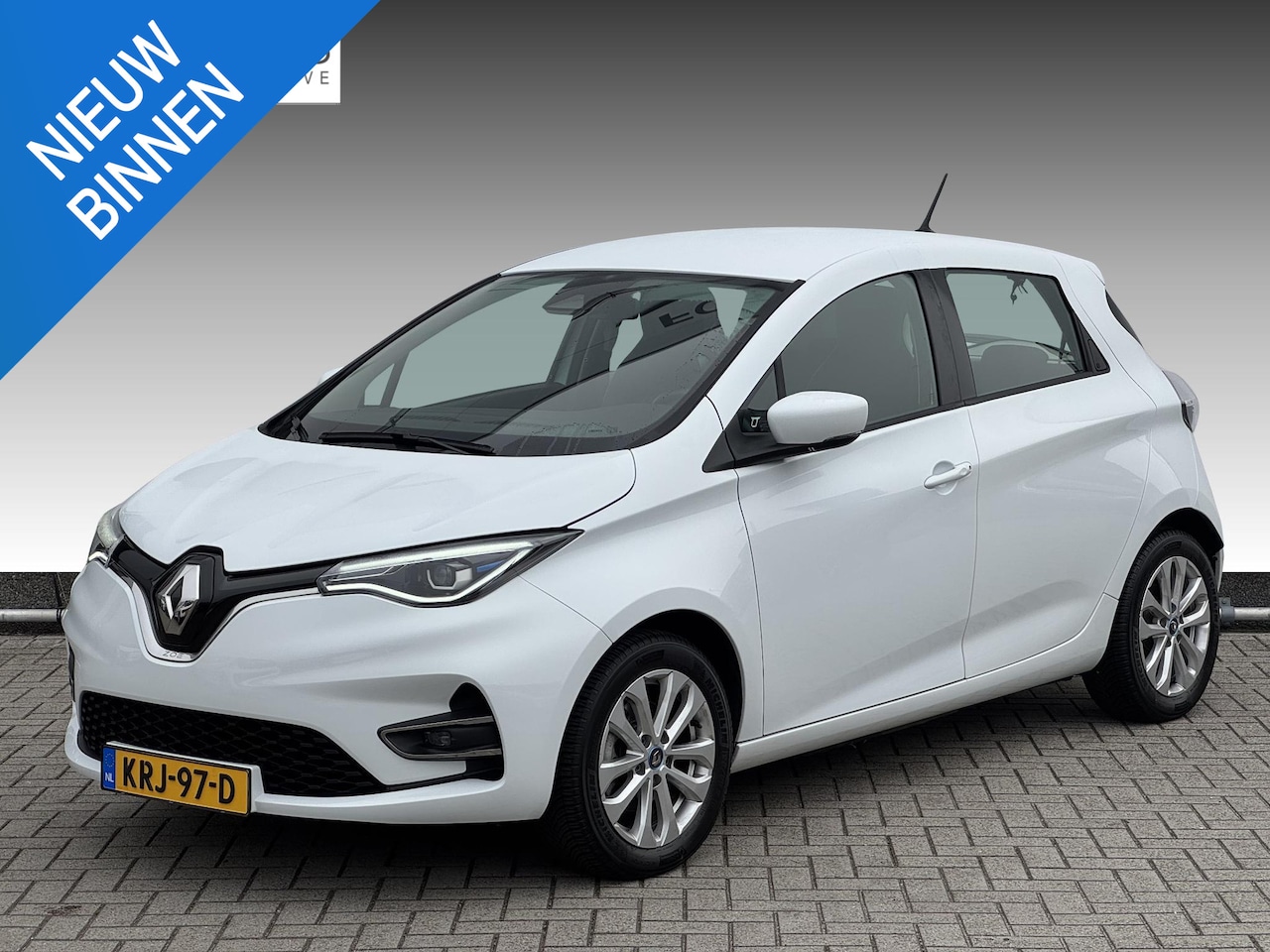 Renault Zoe - R135 Intens Business 52 kWh KOOP ACCU SOH 98%| PACK WINTER | NAVI + CARPLAY/ANDROID AUTO - AutoWereld.nl