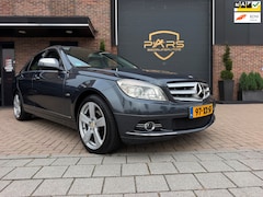 Mercedes-Benz C-klasse - 280 Avantgarde V6 Benzine 231PK Automaat Airco Navi Elk.Ramen Trekhaak