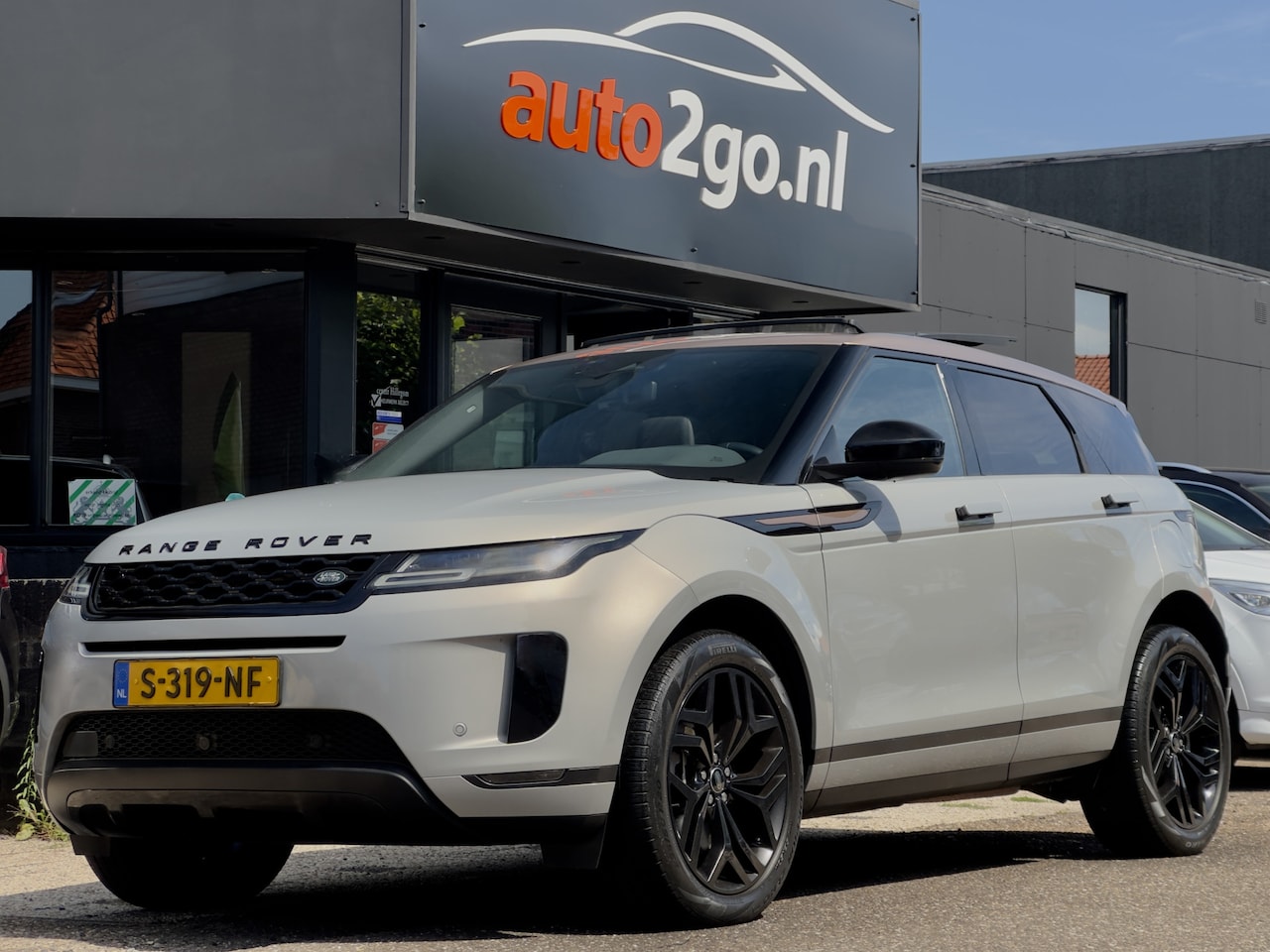 Land Rover Range Rover Evoque - 1.5 P300e AWD AUT8 R-DYNAMIC SE BRONZE COLLECTION BACK-PACK PANODAK LEDER NAVI CAMERA DIGI - AutoWereld.nl