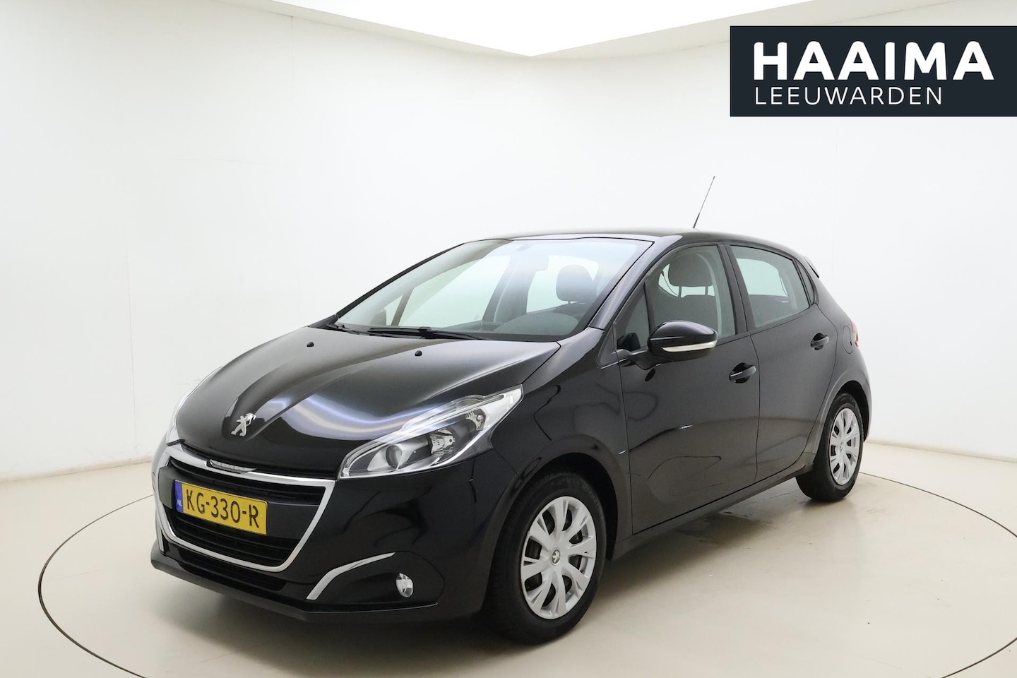 Peugeot 208 - 1.2 PureTech Blue Lion | Parkeersensoren | Navigatie | Radio | Stuurbediening | Climate co - AutoWereld.nl