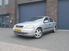 Opel Astra - 1.6 Edition Automaat 5 Deurs Airco APK Nieuw