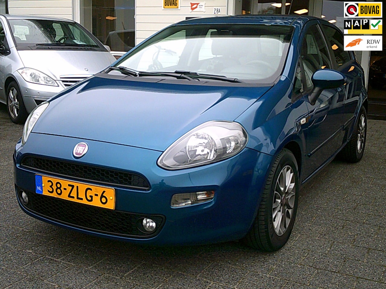 Fiat Punto Evo - 1.3 M-Jet Easy 1.3 M-Jet Easy - AutoWereld.nl