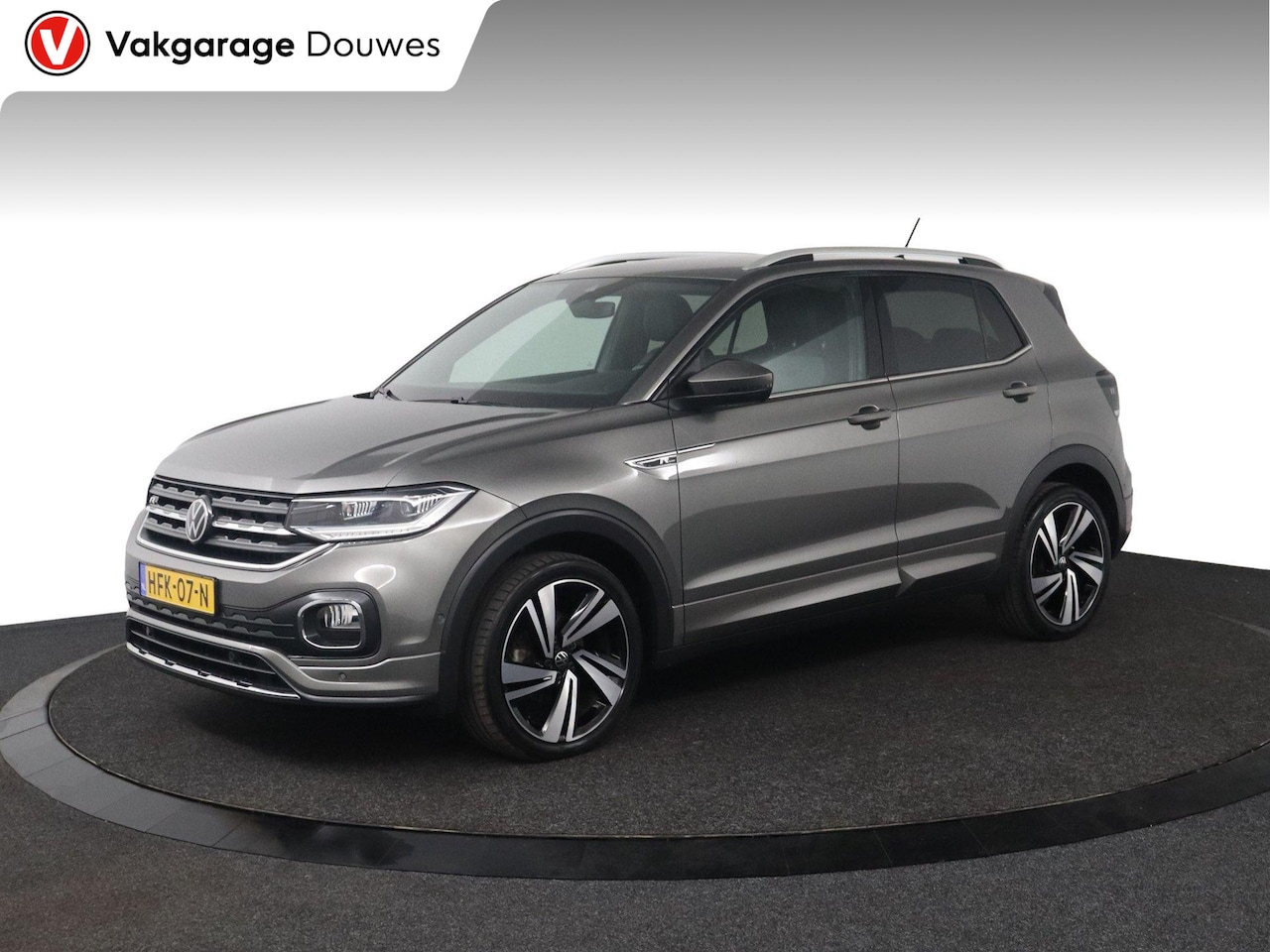 Volkswagen T-Cross - 1.0 TSI R-Line |ACC|Automaat|Stoelverwarming - AutoWereld.nl