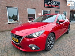 Mazda 3 - 3 2.0 GT-M Line. Camera, leder, stoelverwarming, cruise, navi, bluetooth, etc. Nieuwe APK
