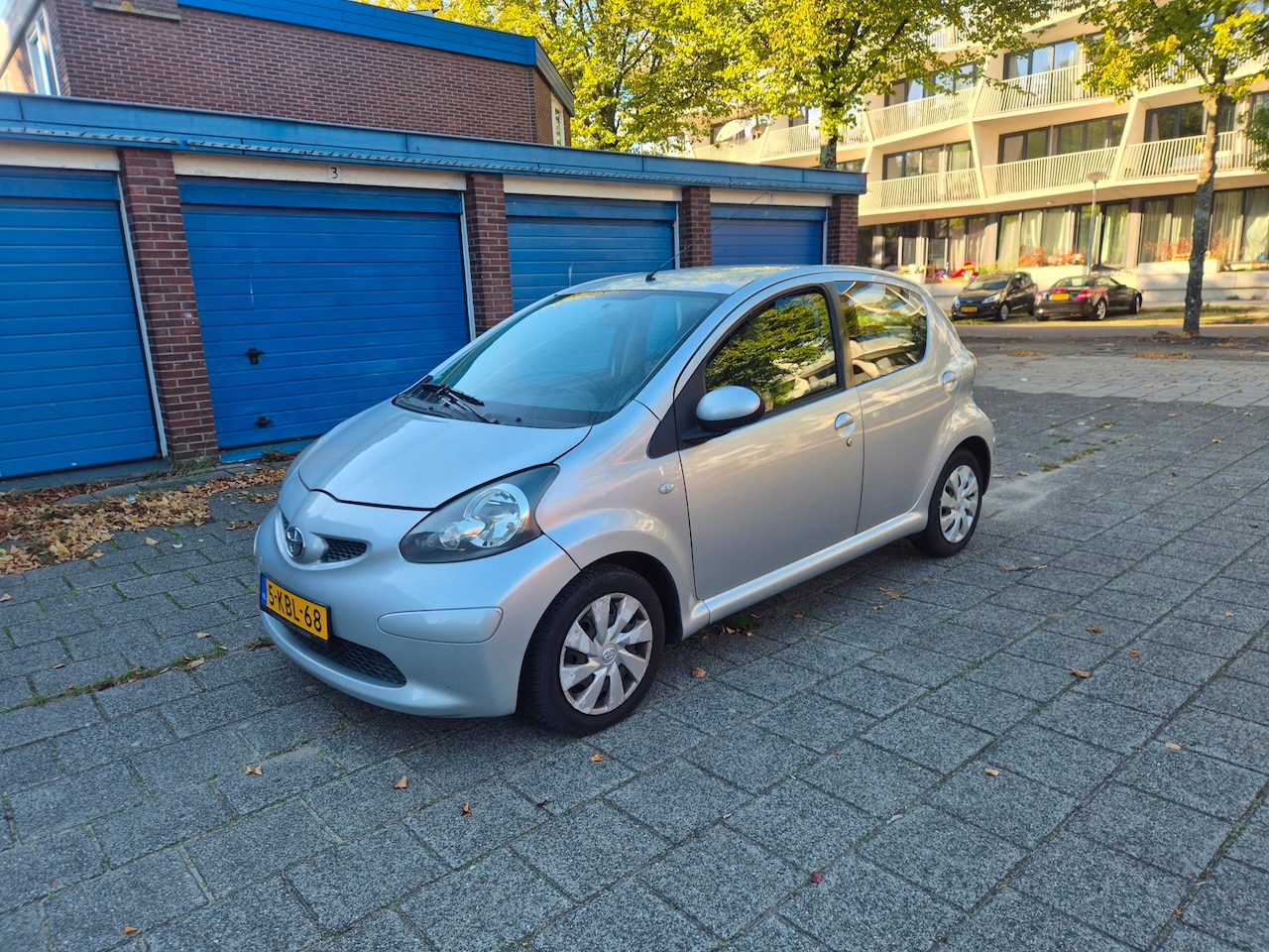 Toyota Aygo - 1.0 VVT-i Aspiration 5dr Airco PDC Trekhaak - AutoWereld.nl