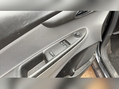 Opel Karl - 1.0 ecoFLEX Innovation AUTOMAAT / CLIMA / BLUETOOTH / CRUISE / ELEK RAMEN / NL-AUTO