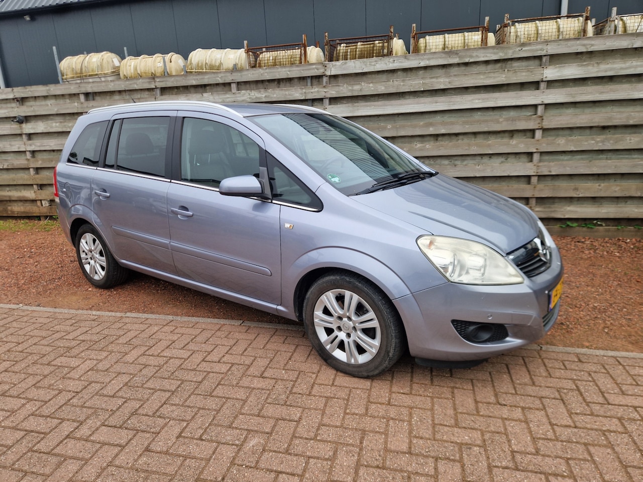 Opel Zafira - 1.6 Cosmo 7 Pers. 1e Eigenaar, Leder, Navi. - AutoWereld.nl