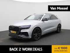 Audi Q8 - 55 TFSI e quattro S-Line | Panoramadak | Achteruitrijcamera | Parkeersensoren | Stoelverwa